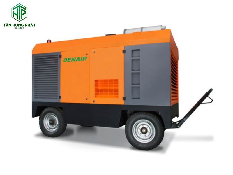 Máy nén khí chạy Diesel là dòng máy nén di động, sử dụng động cơ diesel làm nguồn năng lượng chính thay vì điện