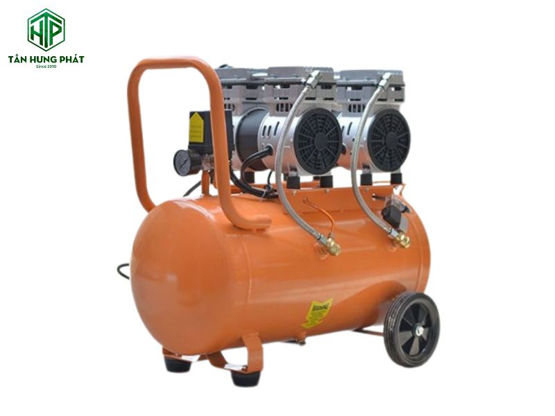 Máy nén khí piston gồm loại có dầu và không dầu, thường có chi phí đầu tư ban đầu thấp
